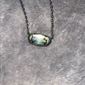 Kendra Scott necklace